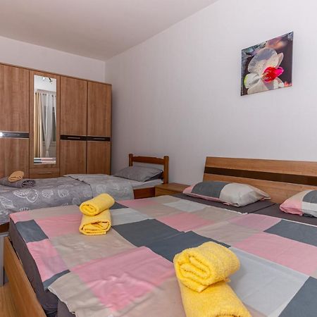 Apartmani Gabrijela Crikvenica Luaran gambar