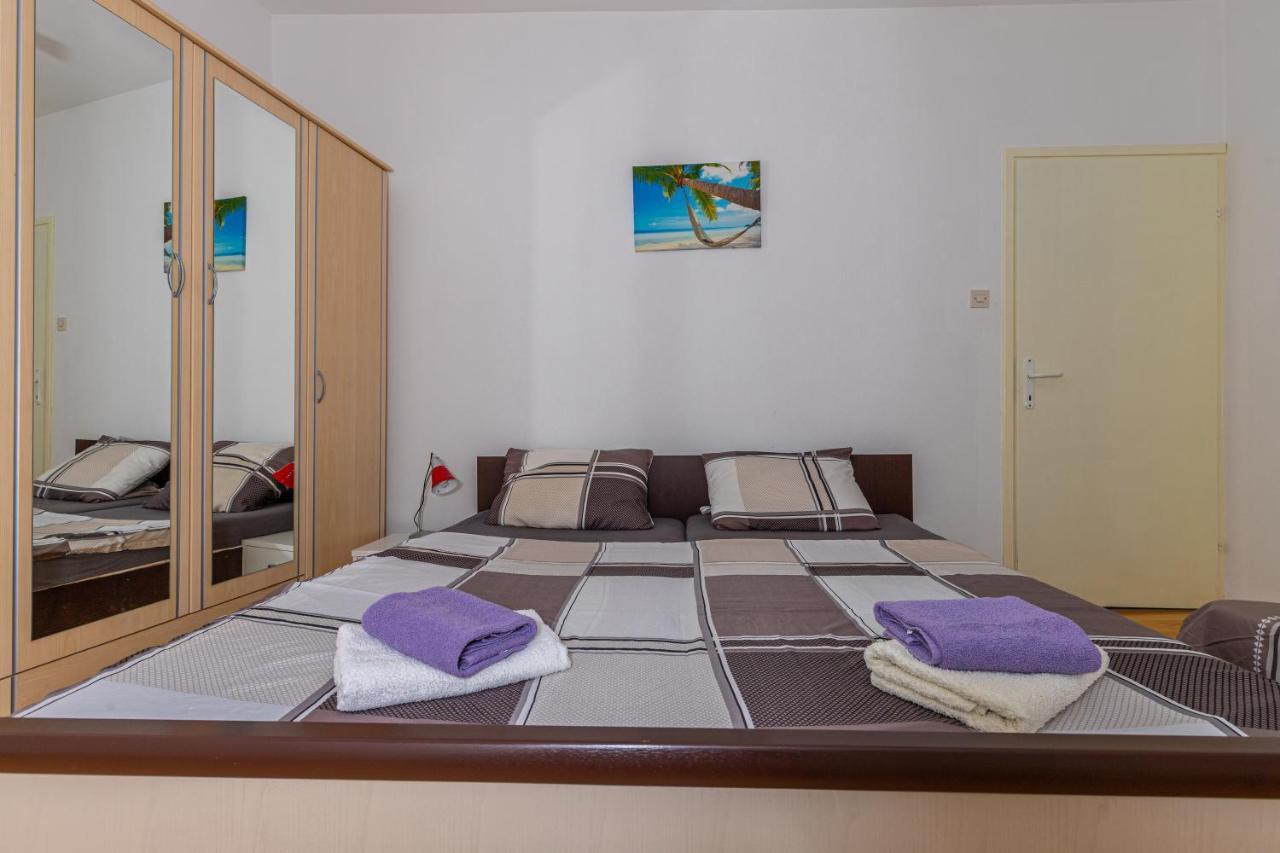 Apartmani Gabrijela Crikvenica Luaran gambar