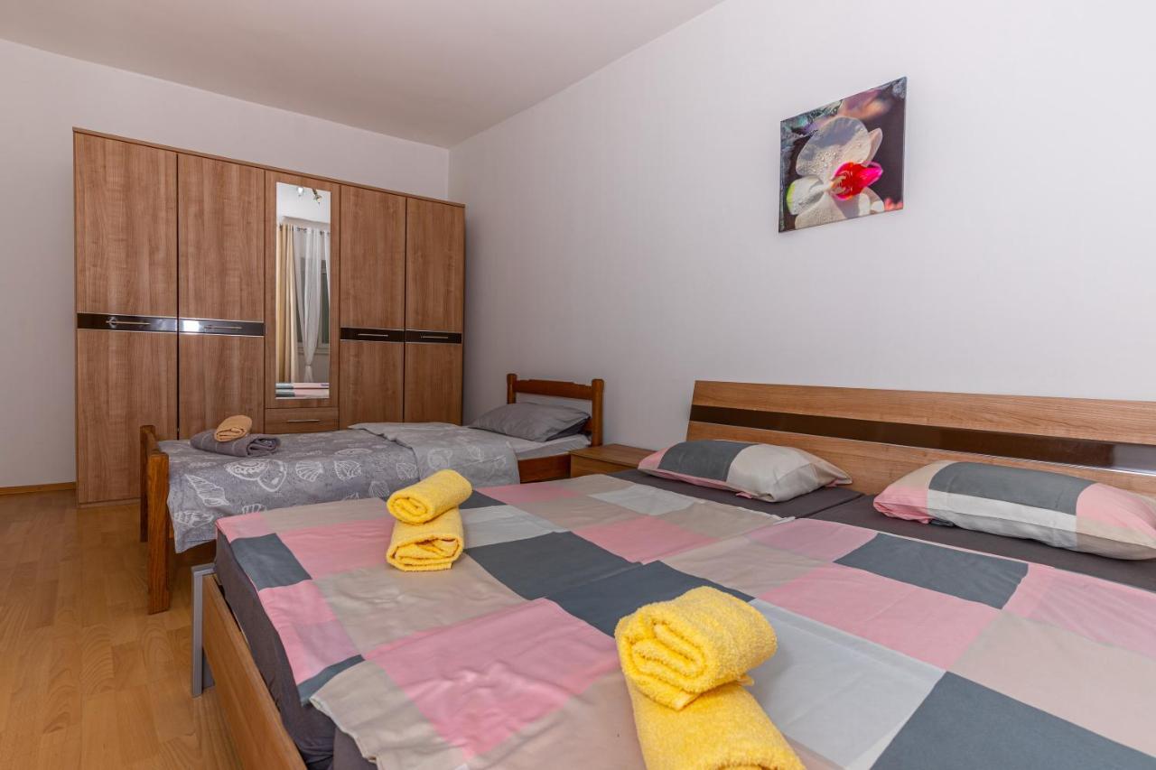 Apartmani Gabrijela Crikvenica Luaran gambar