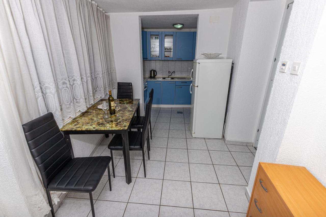 Apartmani Gabrijela Crikvenica Luaran gambar